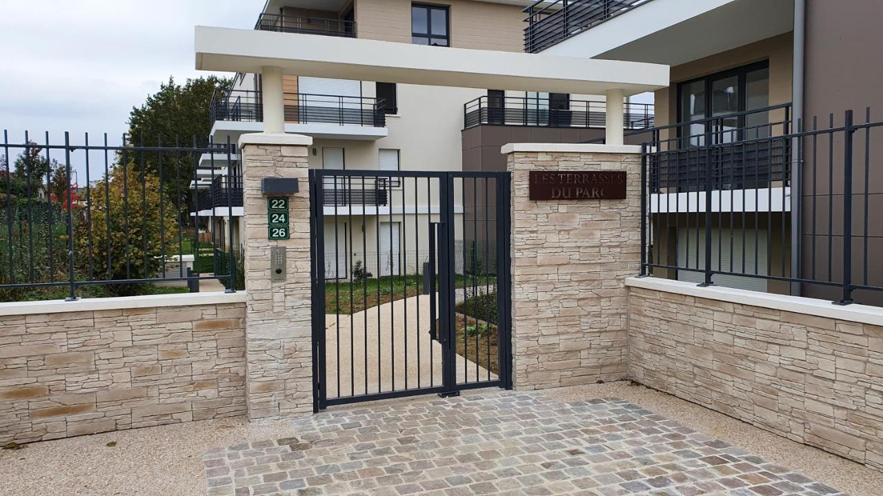 Pivoine -12 Min Des Parcs Walt Disney-Arrivee Autonome-Wifi&Parking Gratuit 몽테브랭 외부 사진